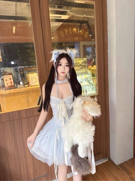 水多活好制服妹