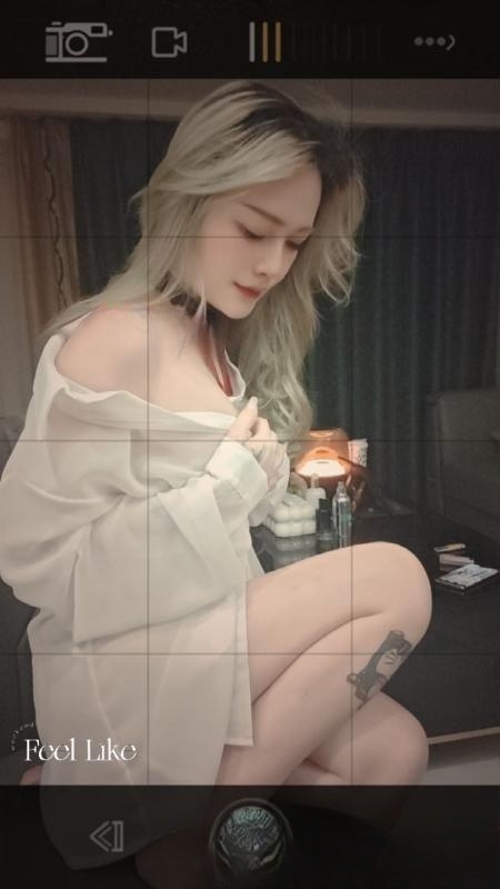 舌吻奔放御姐晓晓