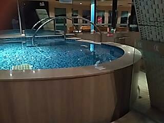 皇室水疗会