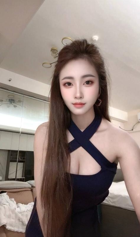 大胸颜值御姐喵喵